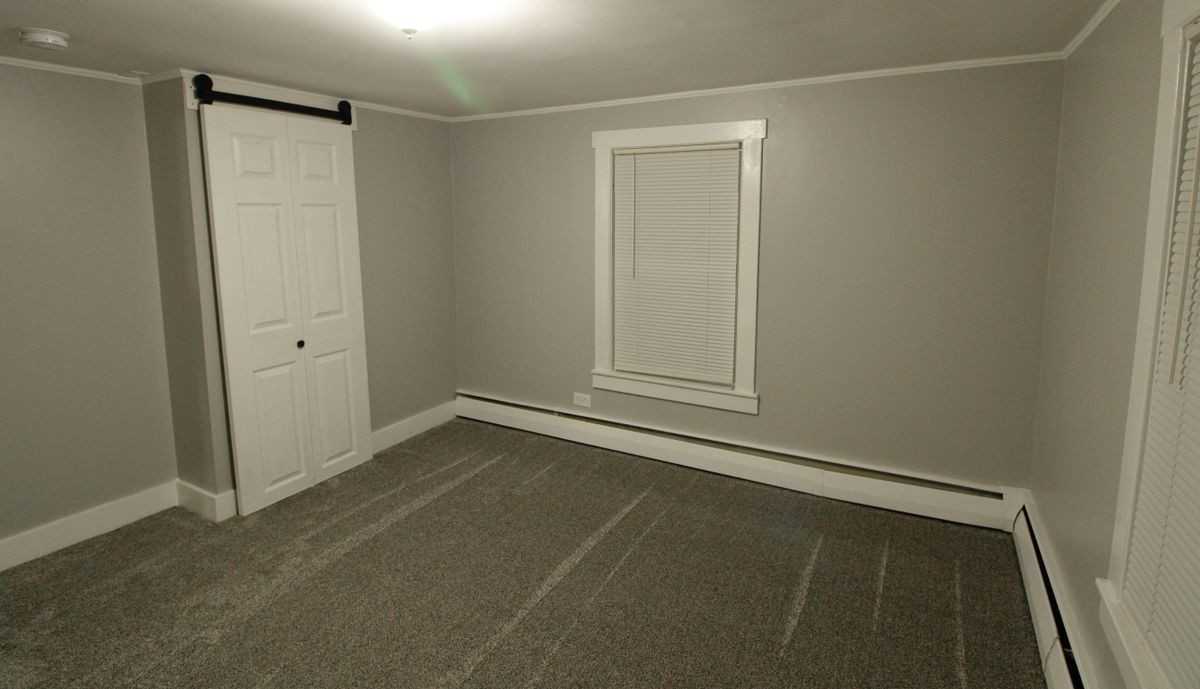 125 Bow St - Photo 5 of 8