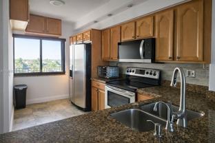 2300 Ne 33rd Ave ##606 - Photo 1 of 1