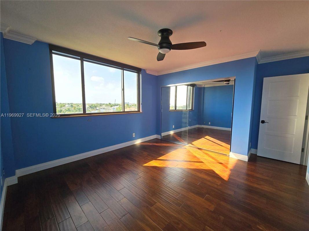 2300 Ne 33rd Ave ##606 - Photo 7 of 13