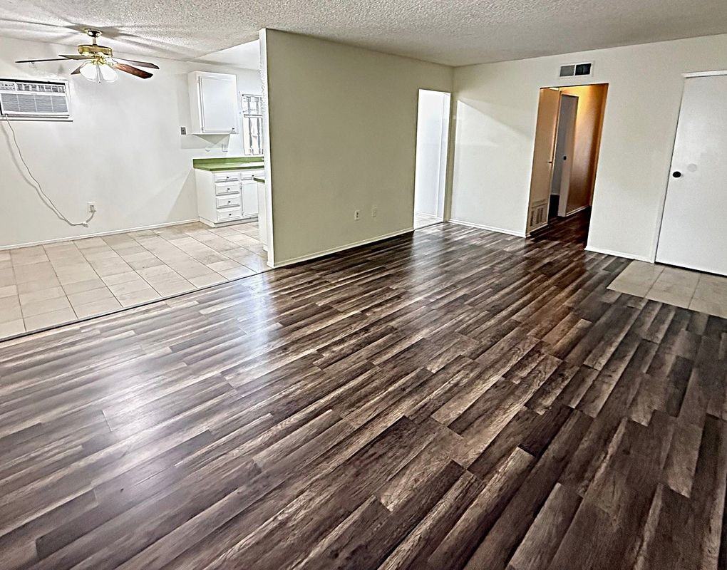 420 E Blueridge Ave - Photo 3 of 21