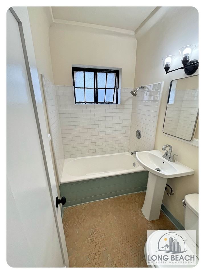 229 Atlantic Avenue #105 - Photo 3 of 8