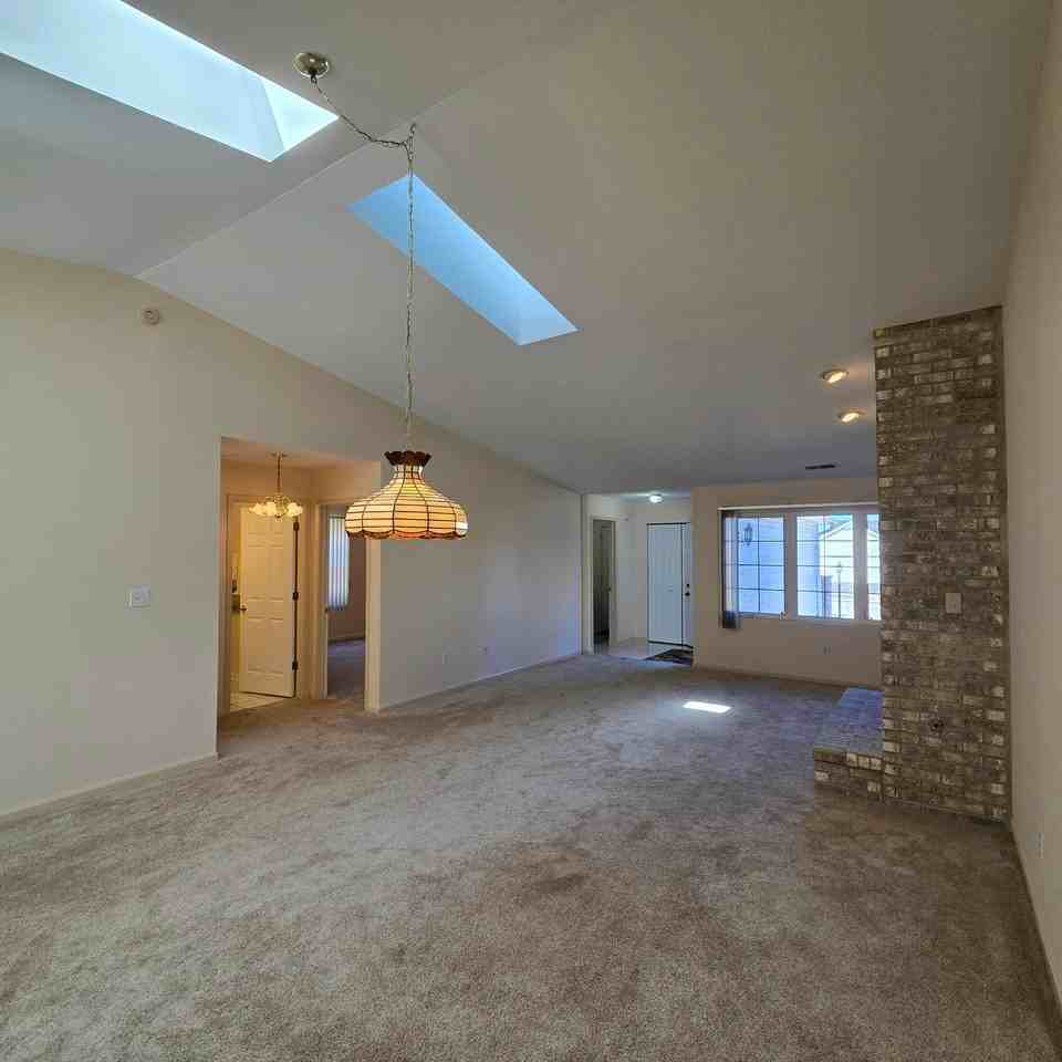 5721 Gull Dr - Photo 3 of 26