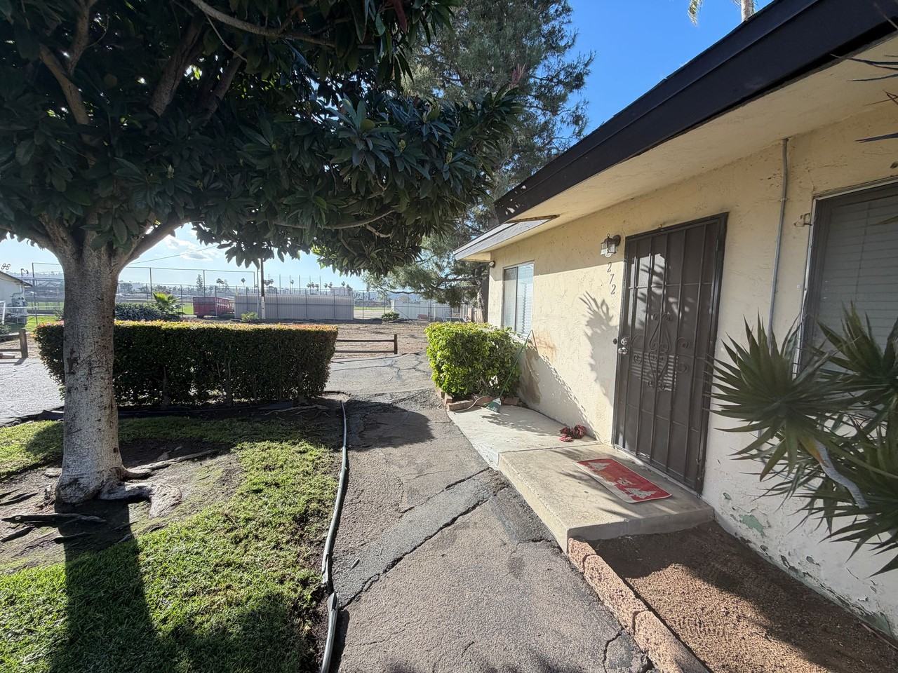 Calle Uno Apartments – Spacious Living in El Cajon - Photo 4 of 6