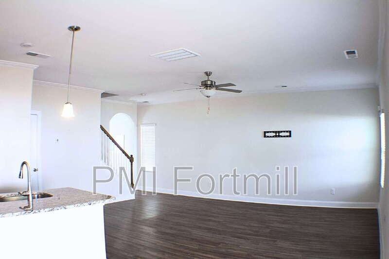 432 Maramec St - Photo 5 of 23