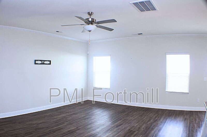 432 Maramec St - Photo 6 of 23