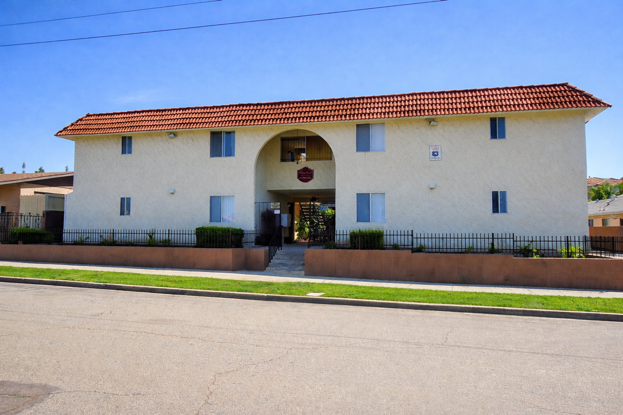 Coleen Court Apartments — Freshly Updated Living in El Cajon - Photo 2 of 4