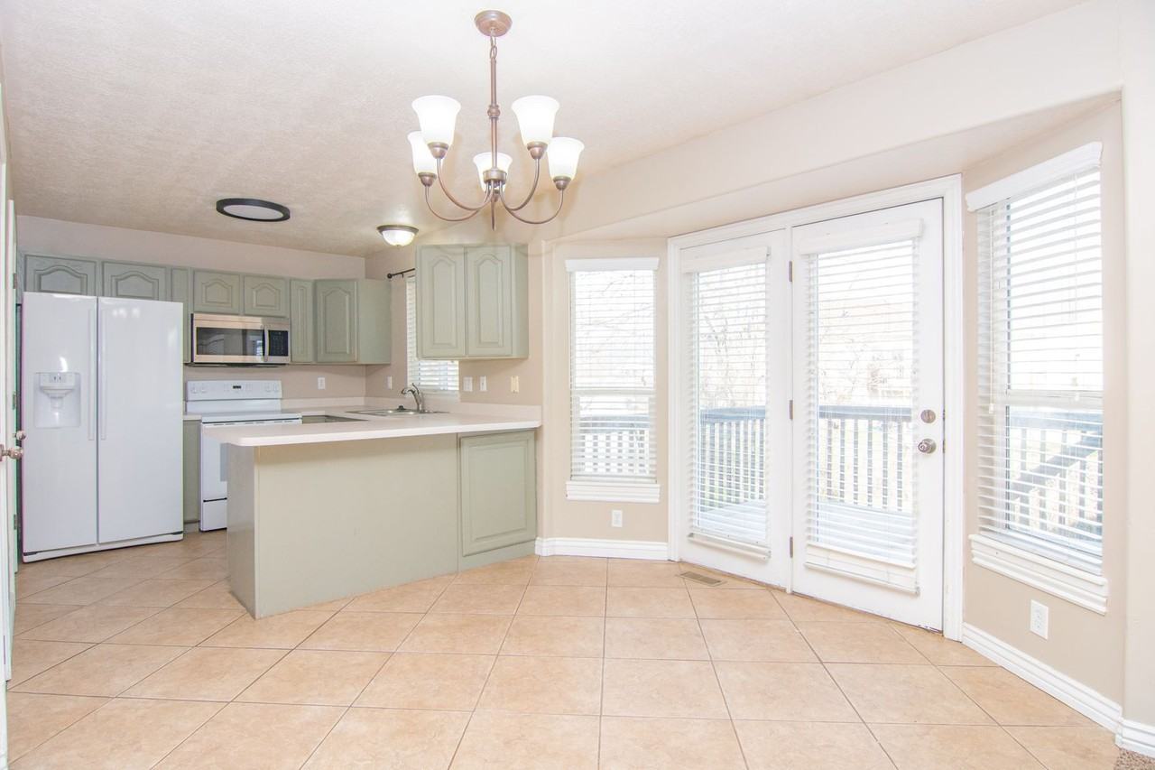 2127 S 2000 W - Photo 3 of 50