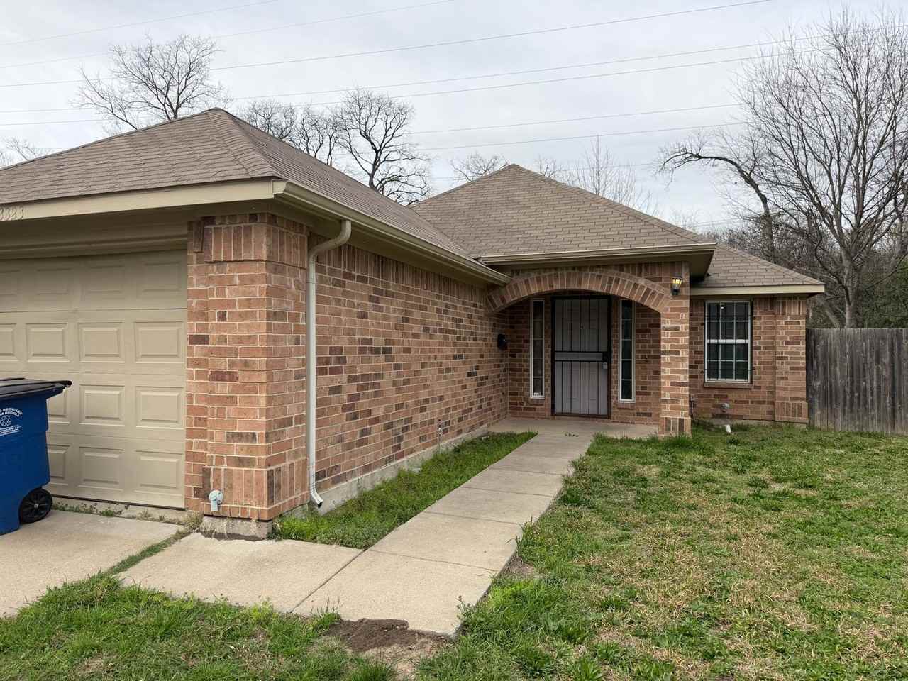 3323 Mingo St - Photo 2 of 15