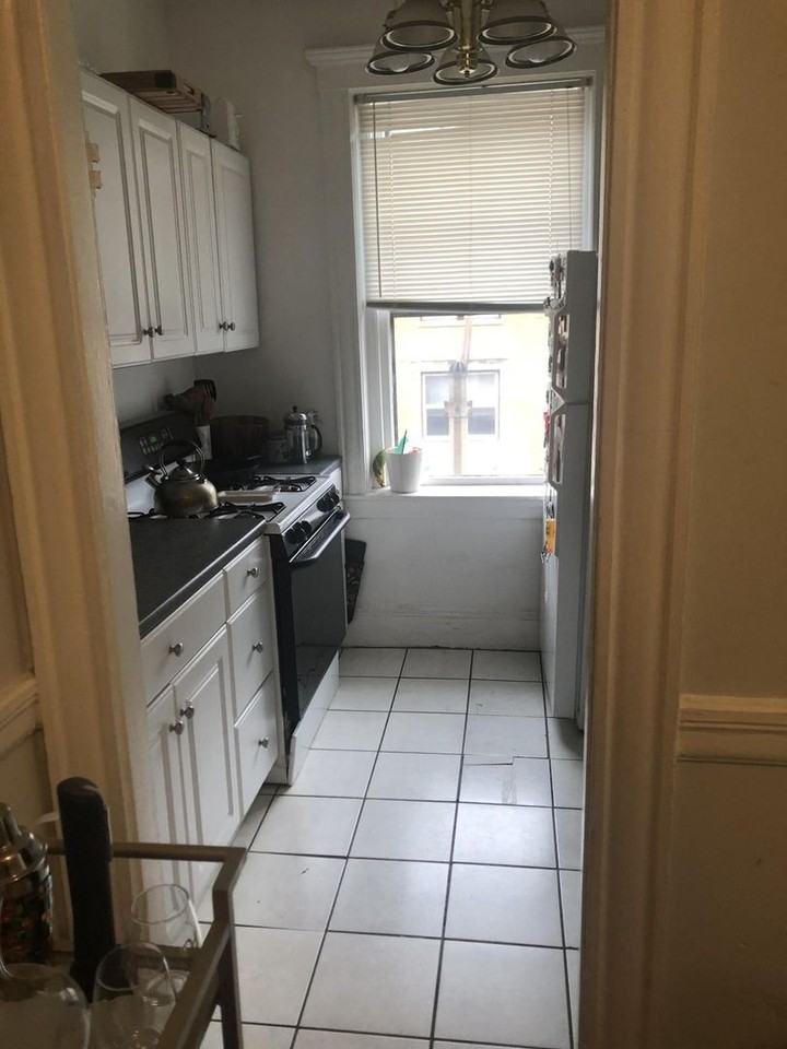 10 Lothian Rd - Photo 3 of 7