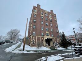 featured image of 4 Elmwood Ave