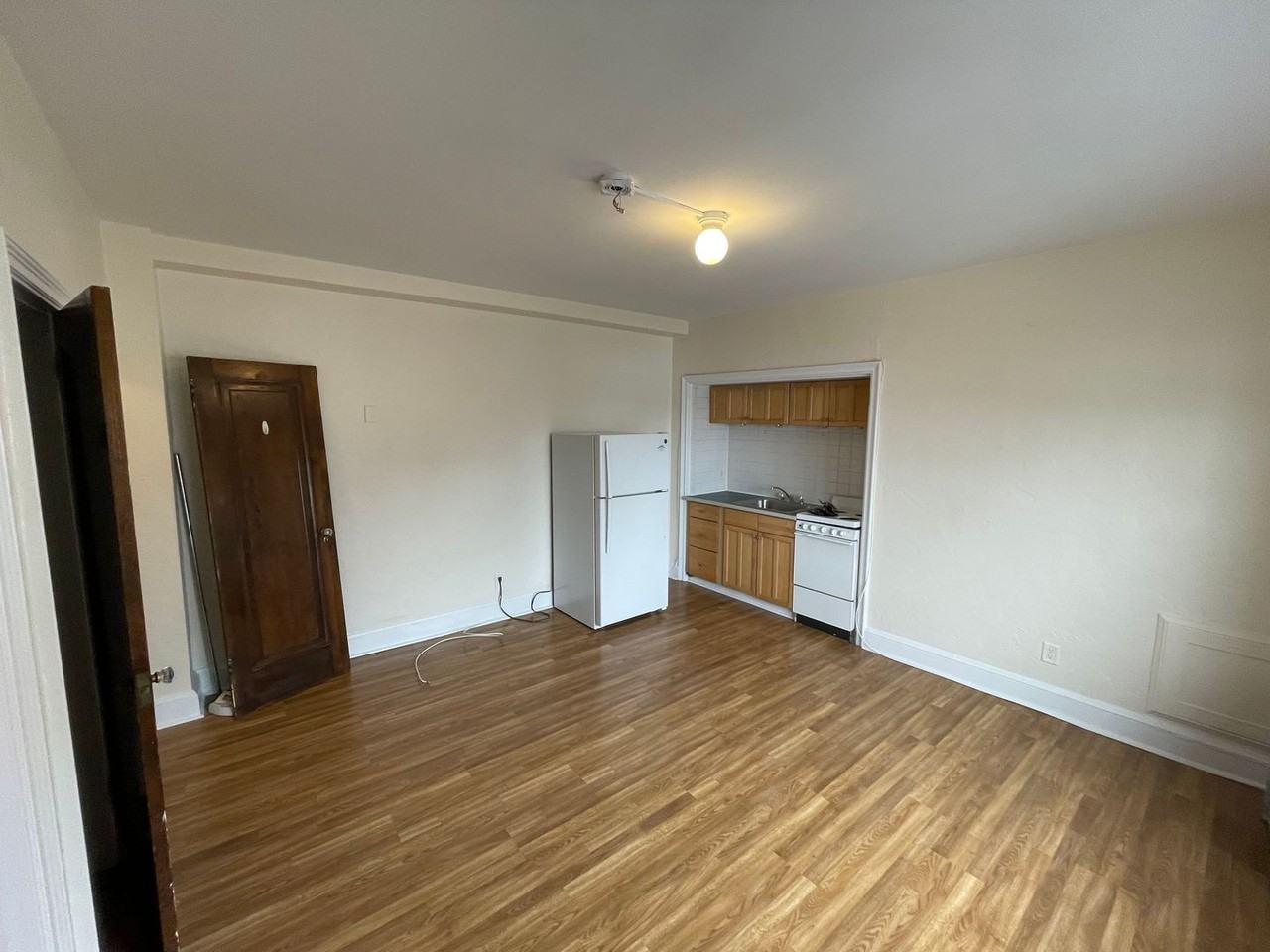 2 Elmwood Ave - Photo 5 of 13