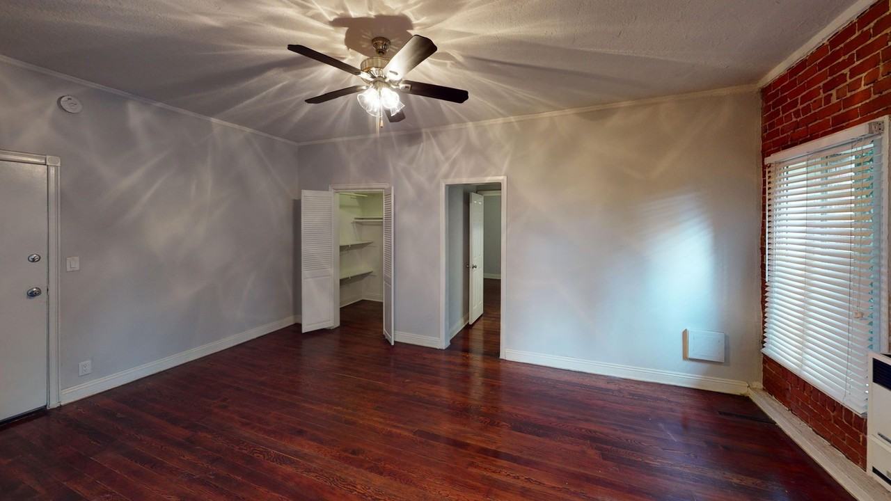 The President Apts...Completely Renovated Apartments...Pet Friendly..Great Location! CALL NOW! - Photo 7 of 21