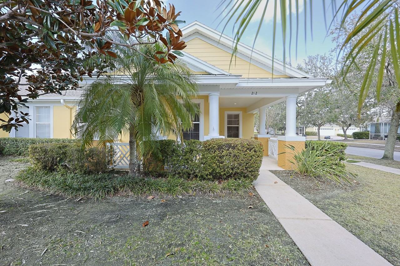 212 Breakers Ln - Photo 2 of 50