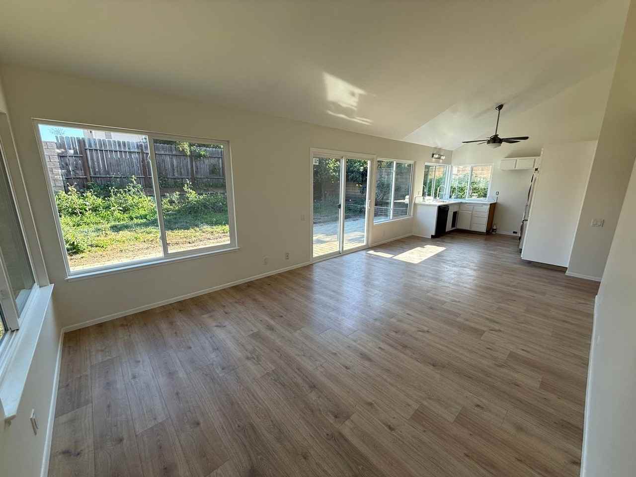 23892 Danby Dr - Photo 7 of 24