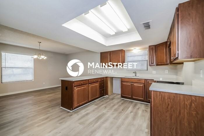 403 Allspice Ct - Photo 7 of 16