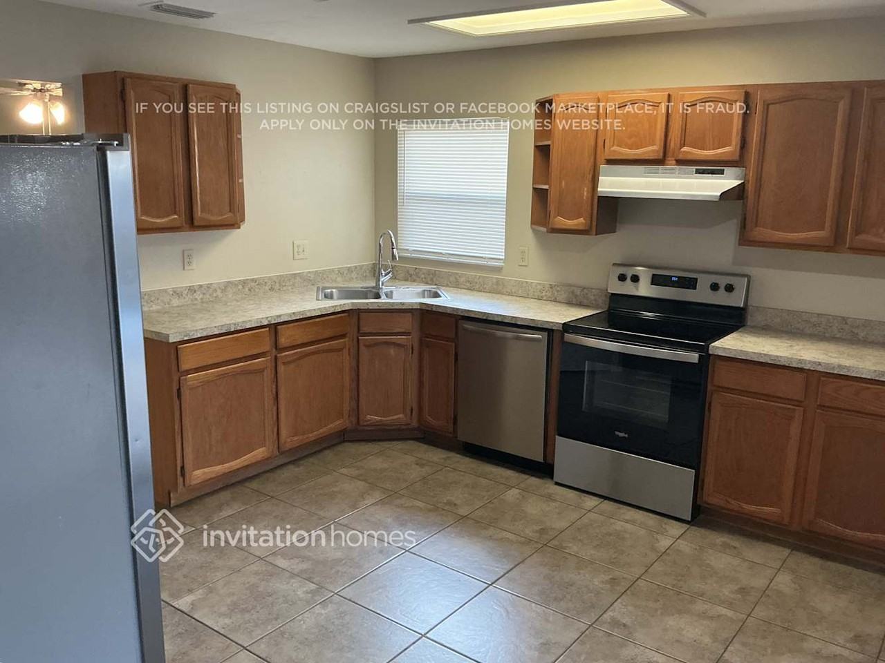 12406 Driftstone Way - Photo 3 of 14