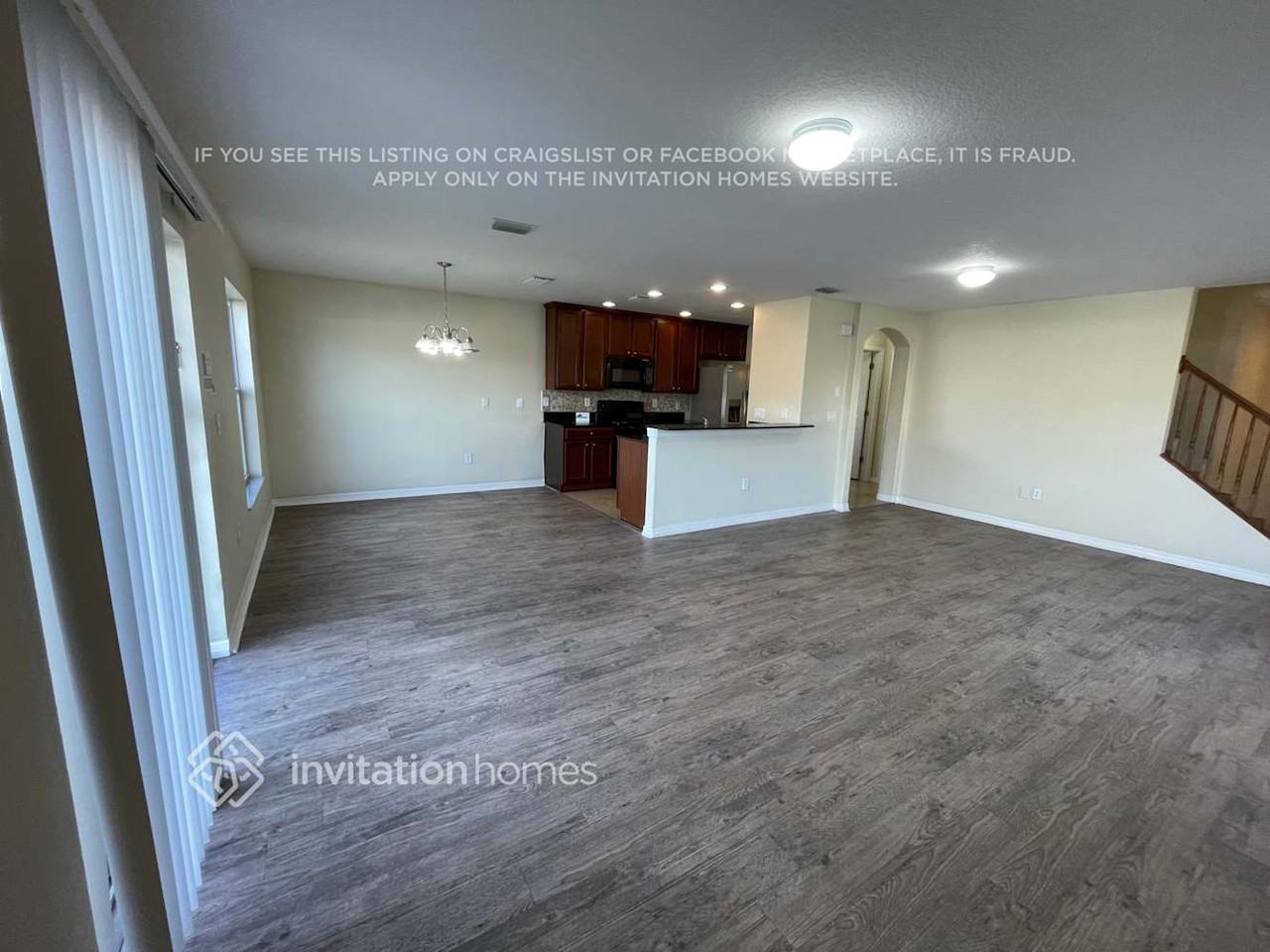 3340 Cardinal Feather Dr - Photo 4 of 19