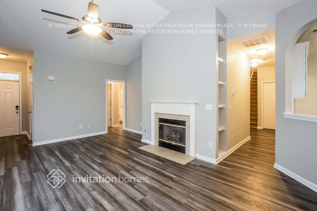 8311 Springhead Ln - Photo 6 of 18