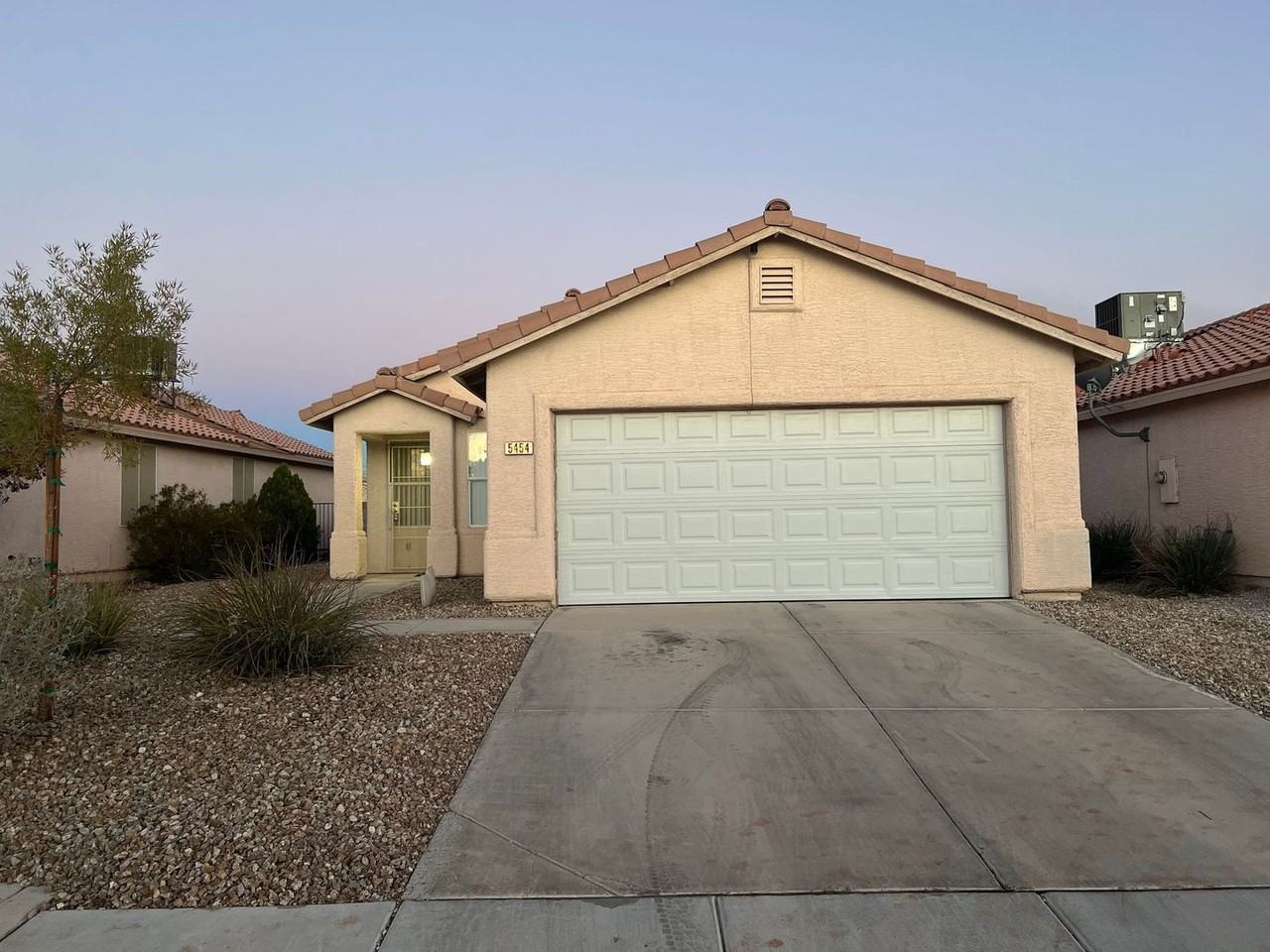 5454 Ramirez St - Photo 2 of 19