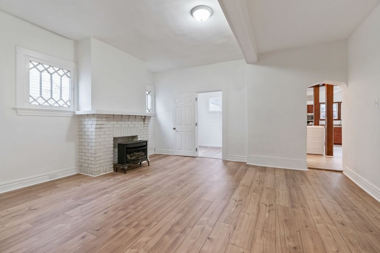 1528 Ridge Avenue - Photo 3 of 50