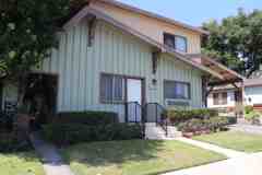 STUNNING APARTMENT IN A GREAT LOCATION! - Photo 1 of 1