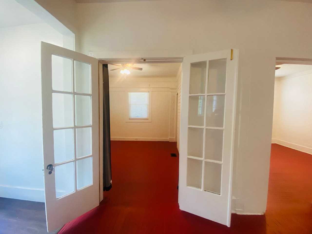 2500 Preston St - Photo 7 of 35