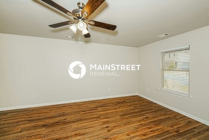 618 Johnnys Cv - Photo 3 of 17