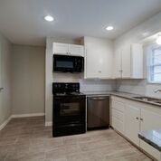 2308 N Edgewood Ter - Photo 5 of 19