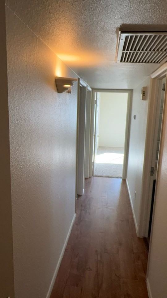 1321 E Jensen St - Photo 4 of 10