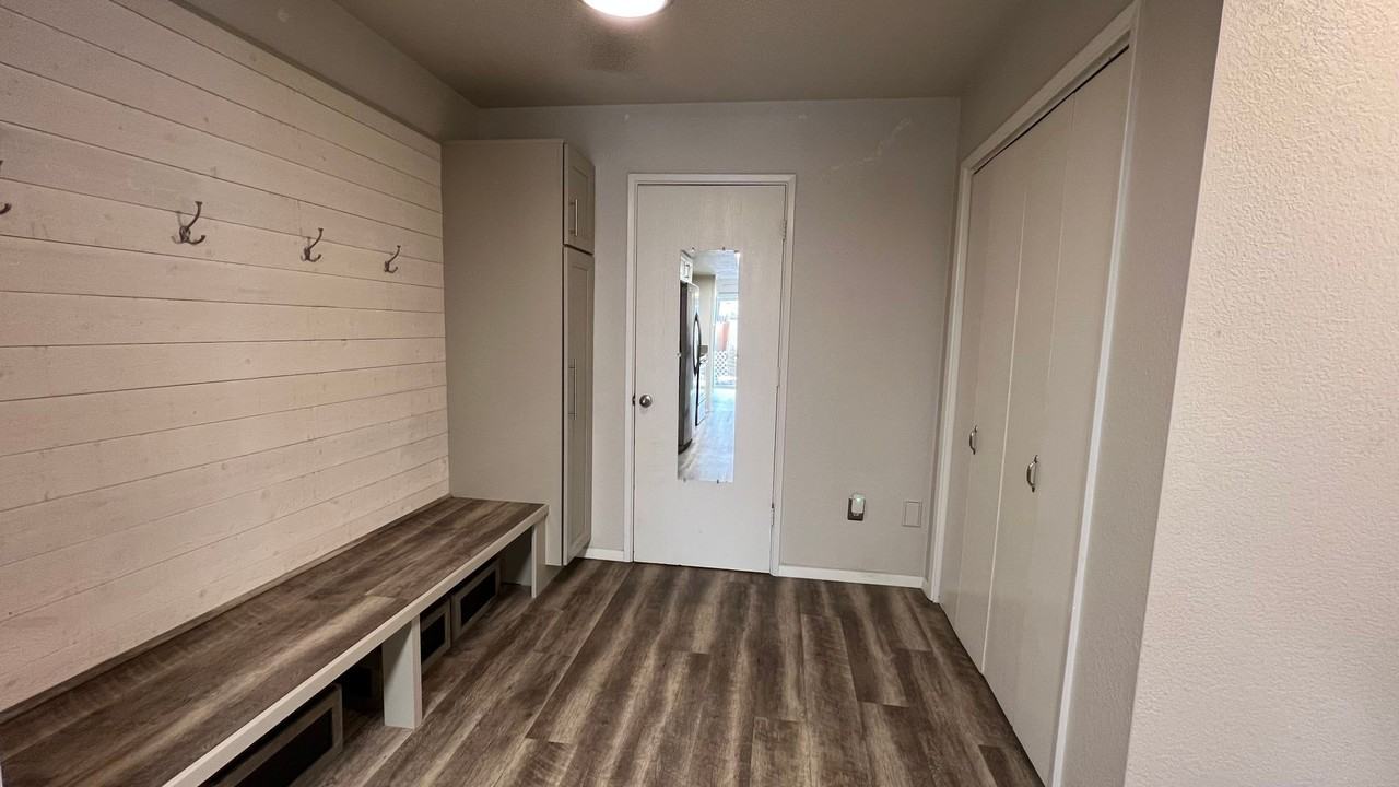 3565 Alamosa Dr - Photo 2 of 23