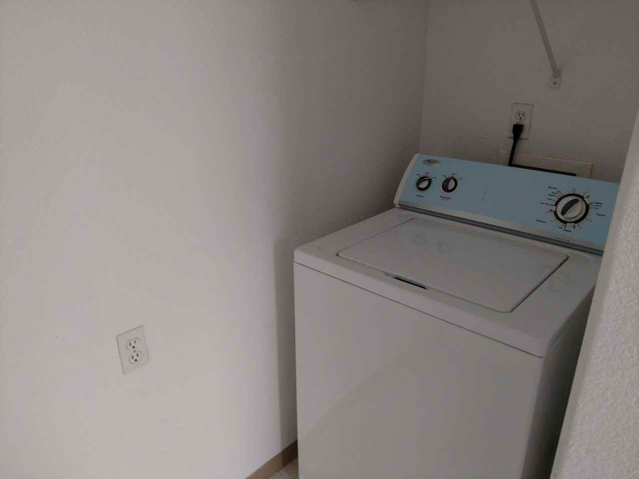 2816 Ontario St - Photo 6 of 12