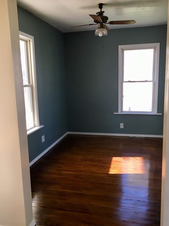 1101 Mcdonald Ave - Photo 6 of 15