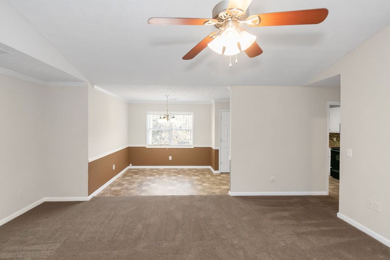 75 Dove Lndg - Photo 4 of 33