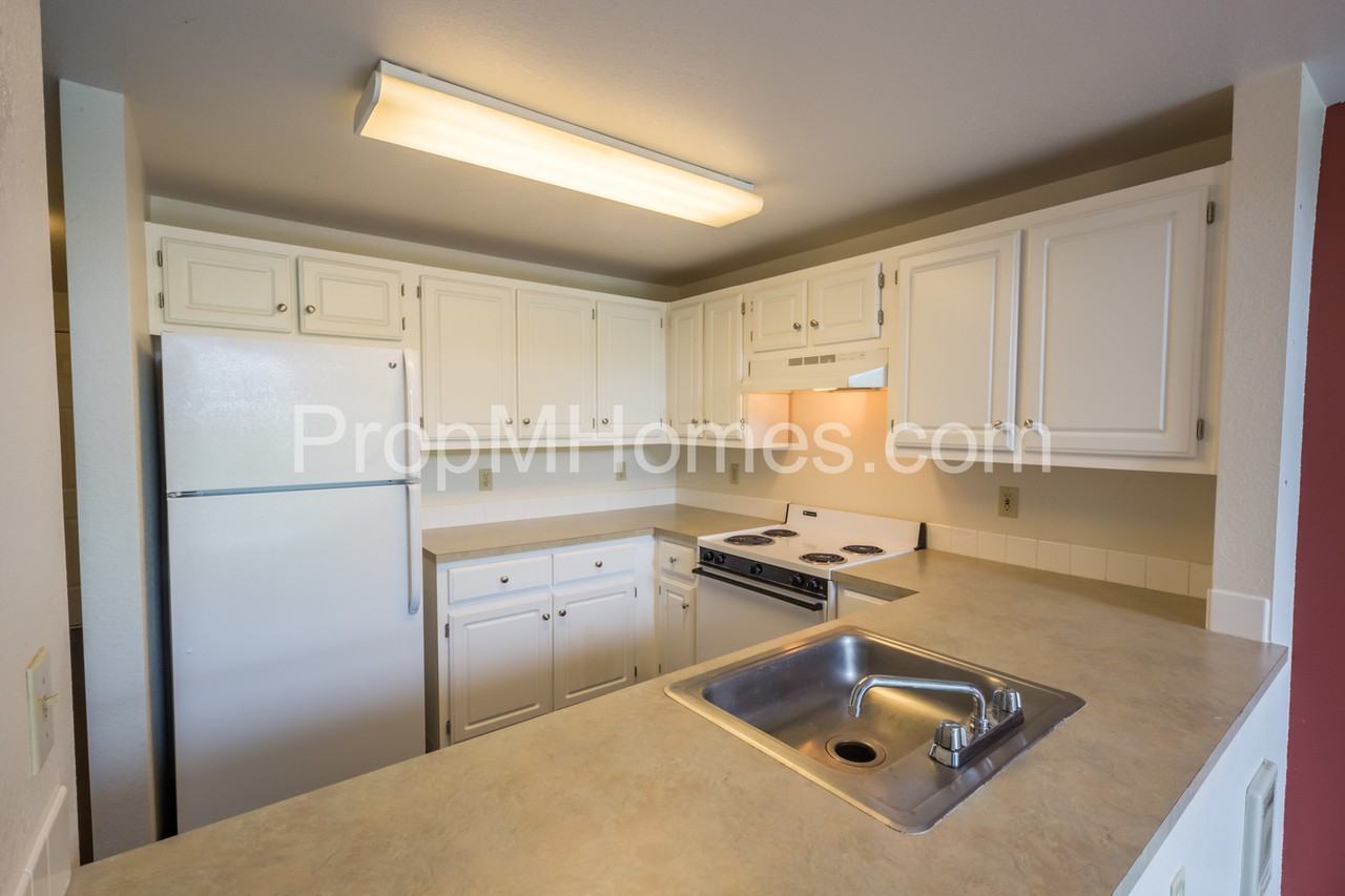 17580 Nw Springville Rd #G16 - Photo 6 of 18