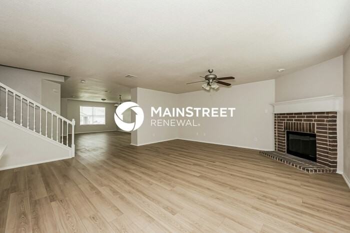 7004 Sylvan Meadows Dr - Photo 4 of 18