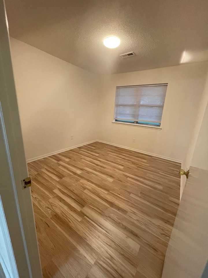 1715 S 124th East Ave - Photo 6 of 18