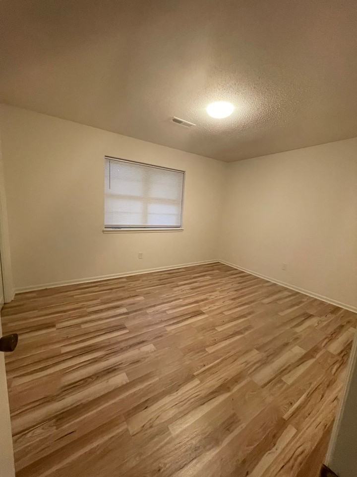 1715 S 124th East Ave - Photo 7 of 18