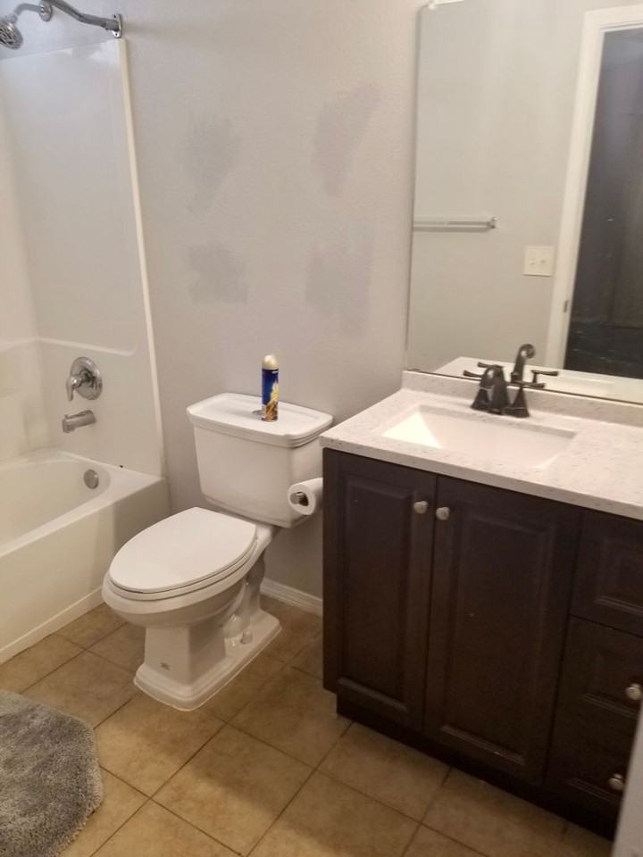 5095 Kensington Way - Photo 4 of 9