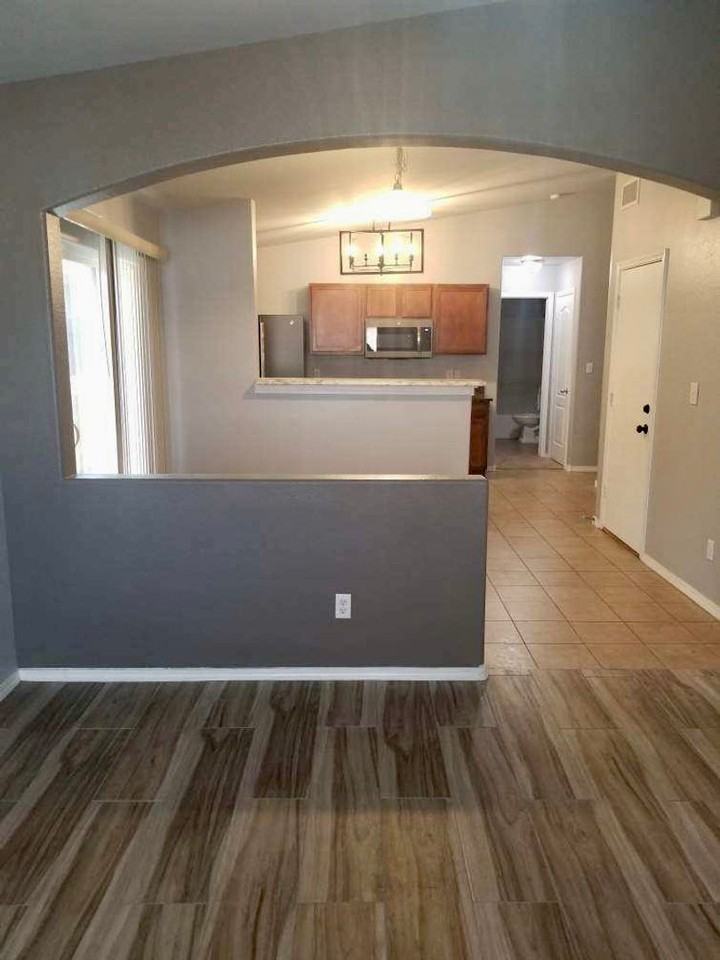 5095 Kensington Way - Photo 7 of 9