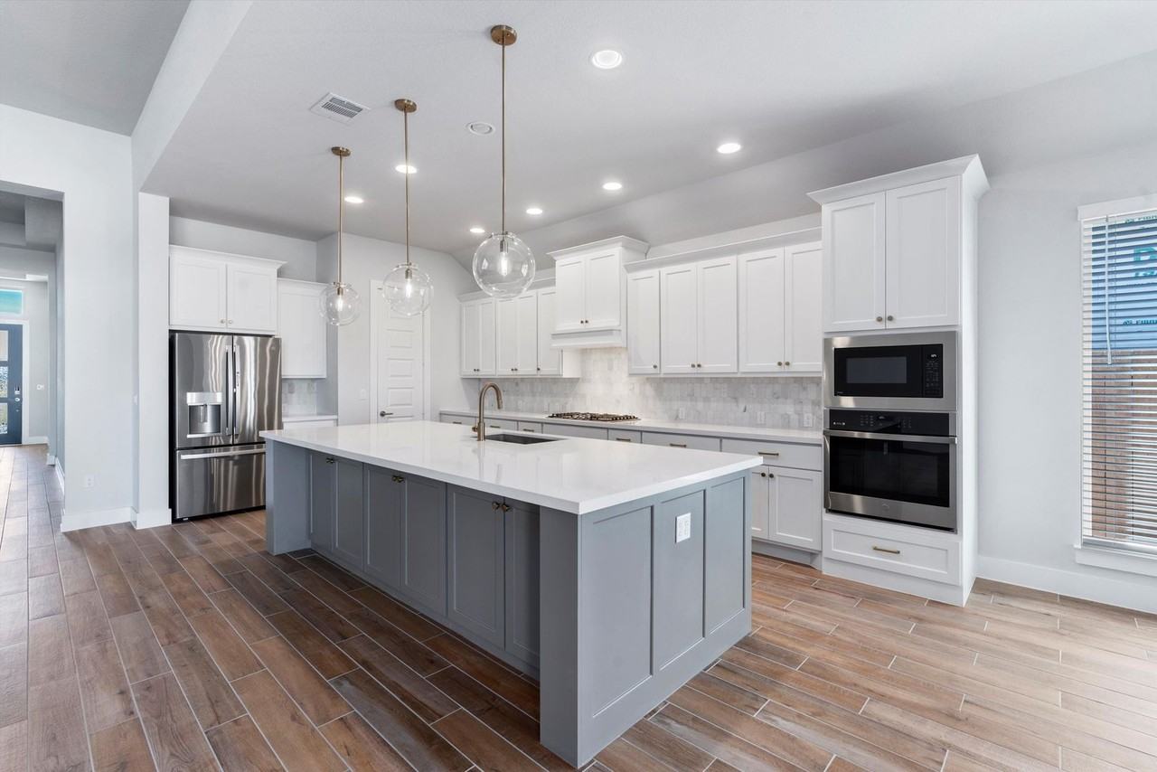 8516 Picnic House Path - Photo 5 of 39