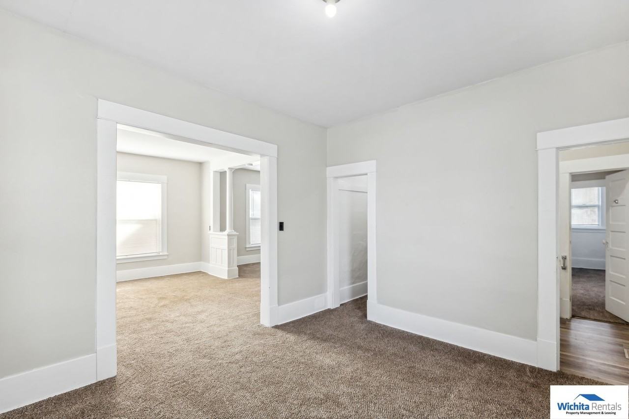 1717 S Water St - Photo 7 of 14