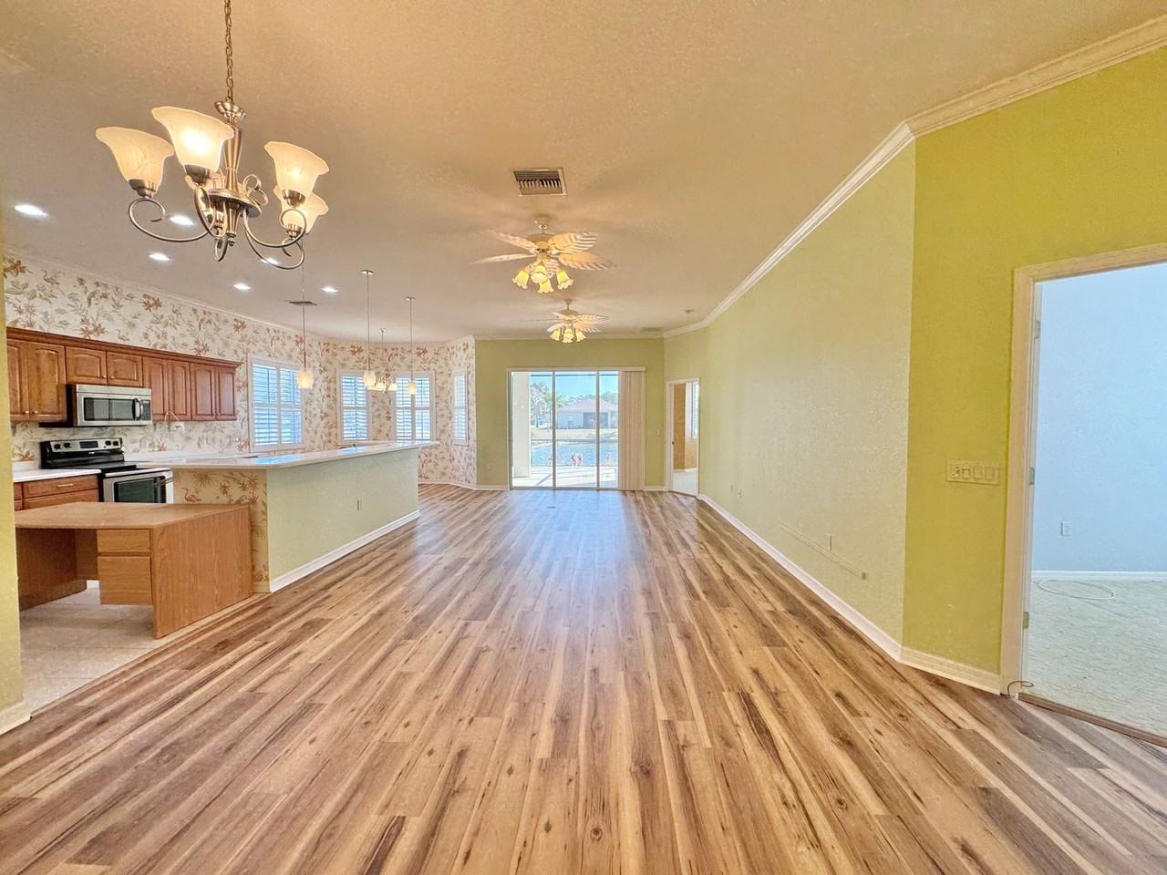 2595 Salzburg Loop - Photo 4 of 50