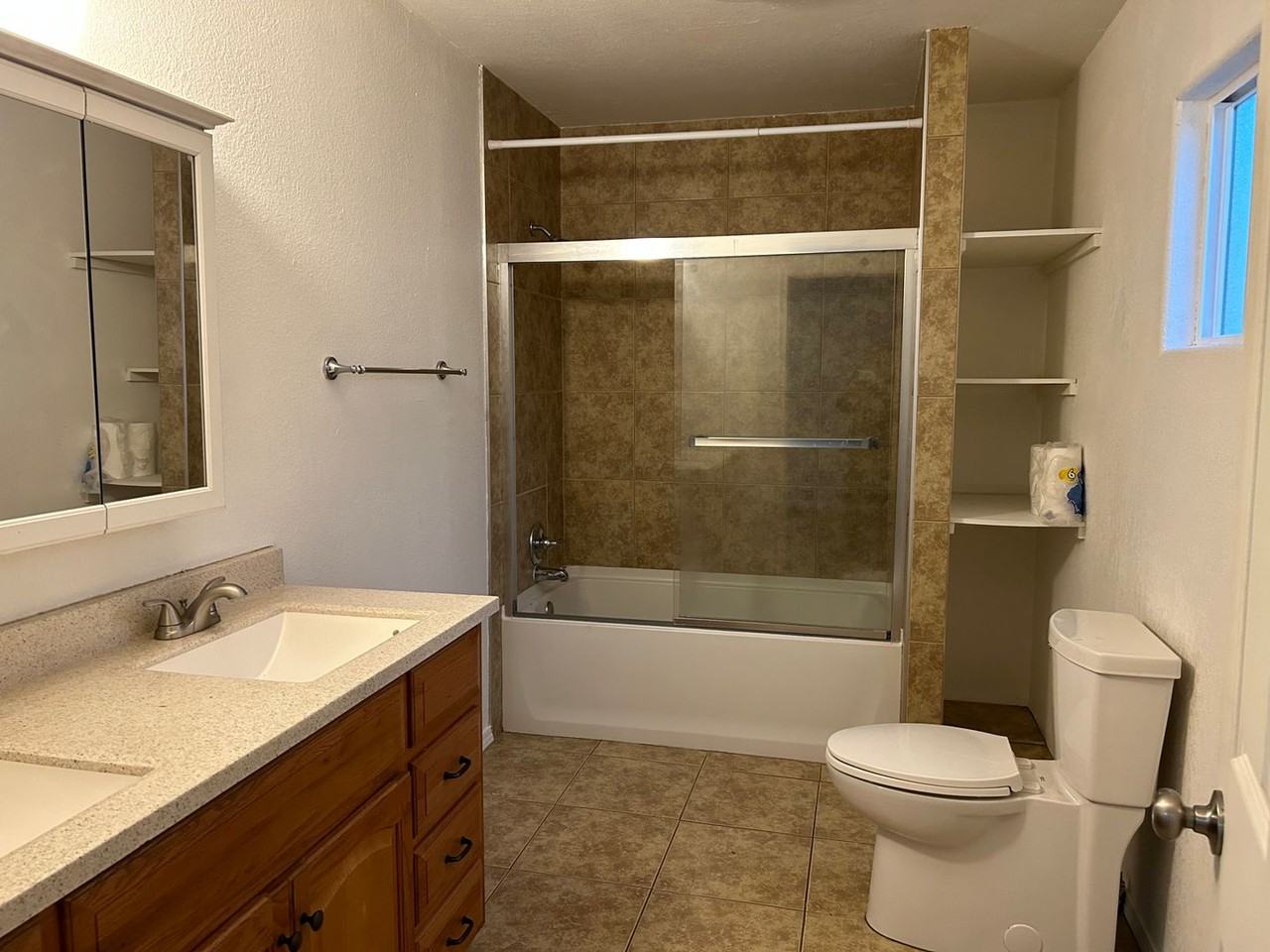 537 W Morton Ave - Photo 7 of 8