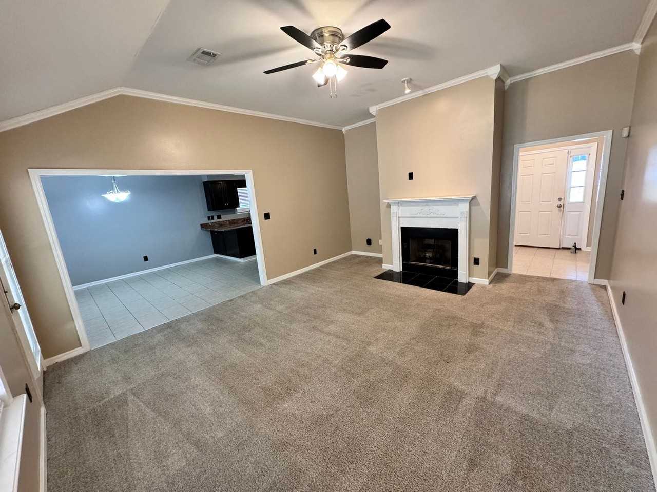 432 Madison St - Photo 2 of 12