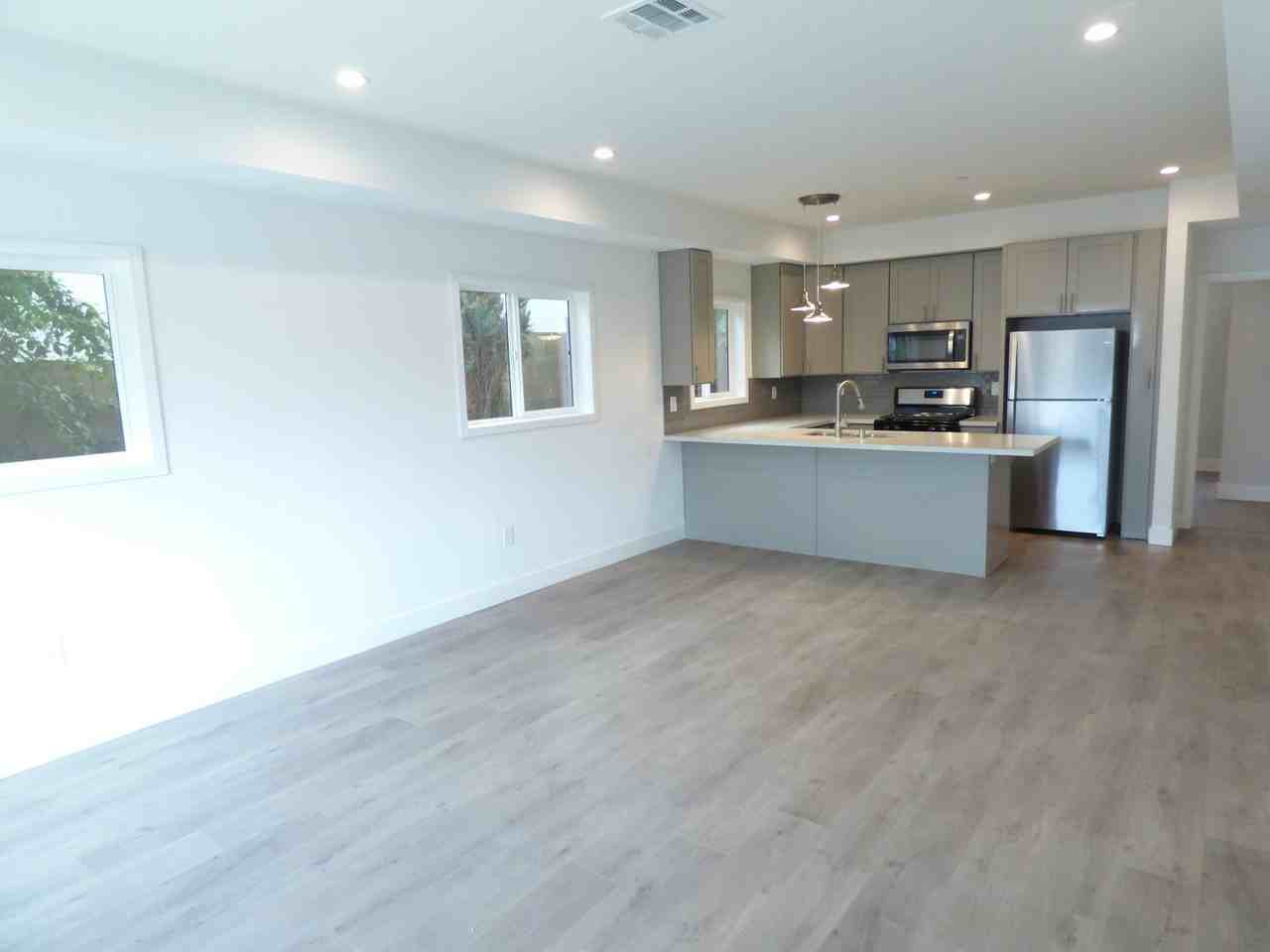 1258 N Hobart Blvd - Photo 6 of 16