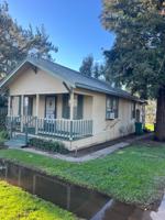 featured image of 19133 Grace St
