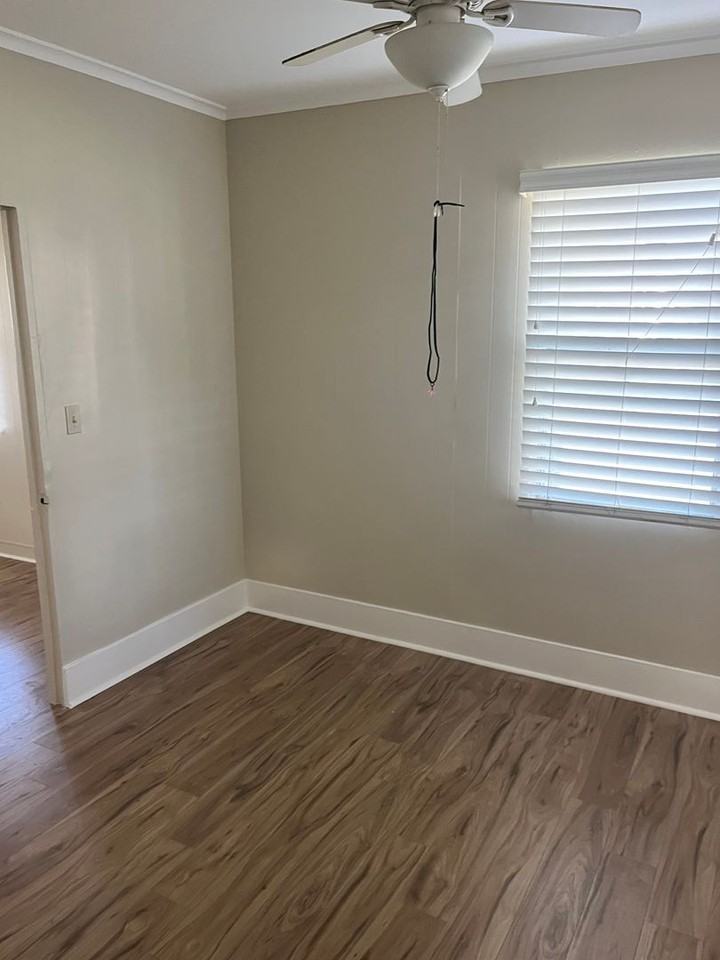 19133 Grace St - Photo 7 of 8