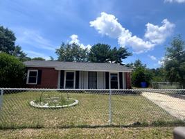 featured image of 5523 Livingston Dr