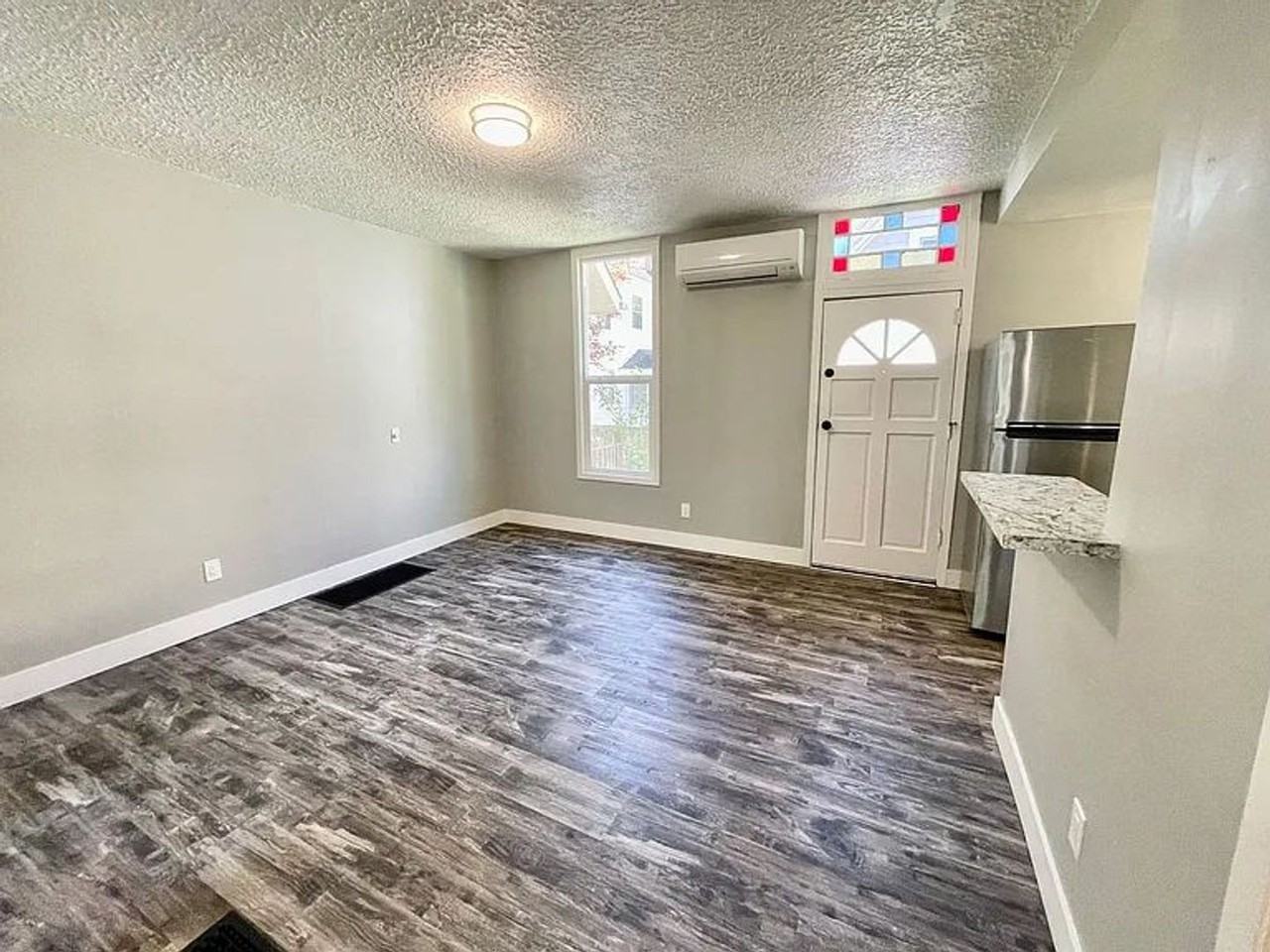 Tillamook Street Apartments - Photo 6 of 9