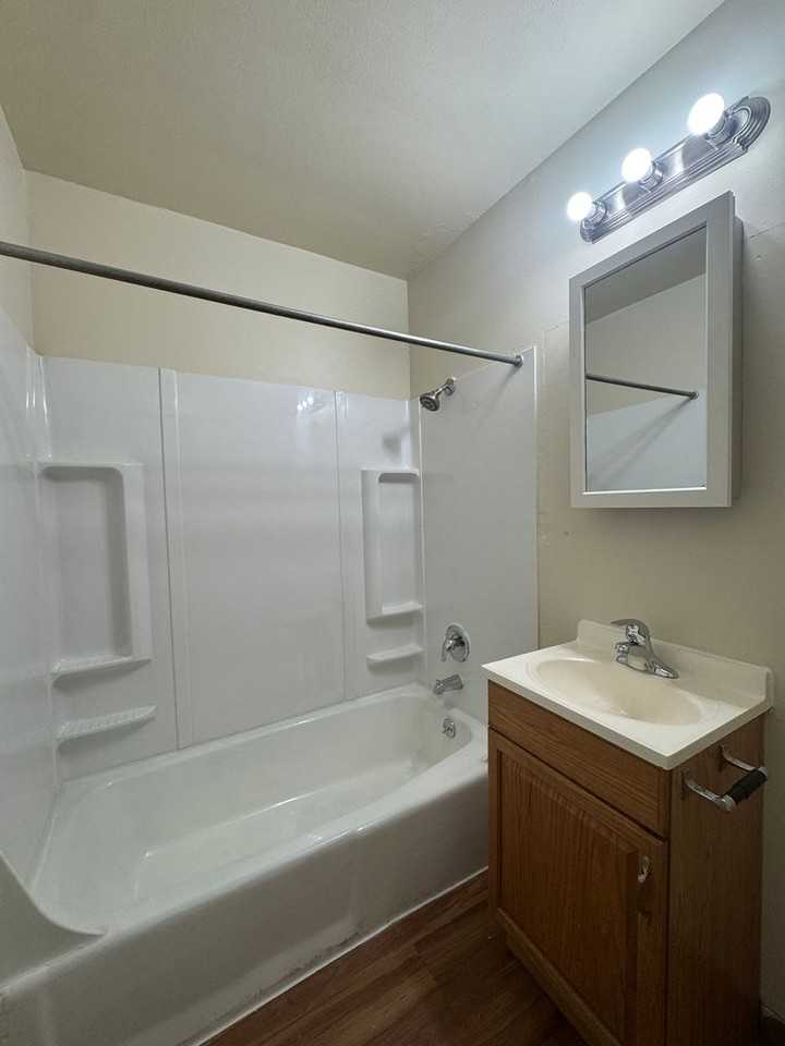 HAL1 - Photo 6 of 23